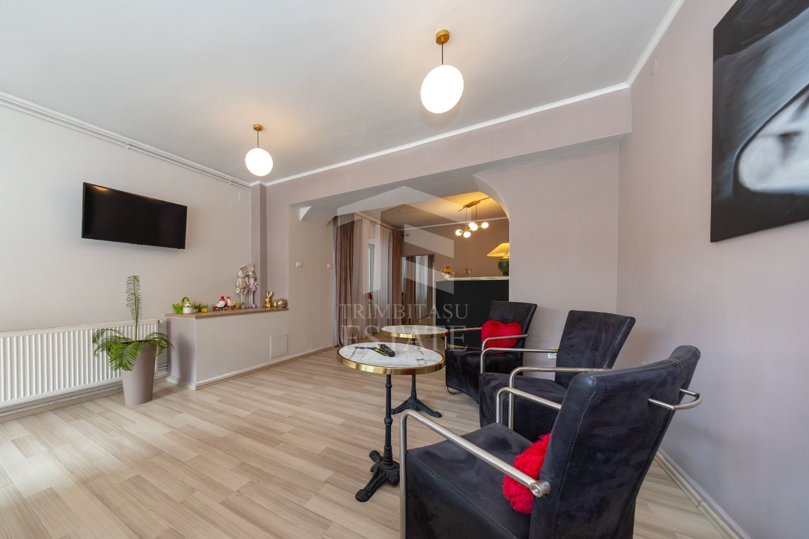 Spațiu comercial stradal de închiriat - Central - Iuliu Maniu - 72mp - Poză 3