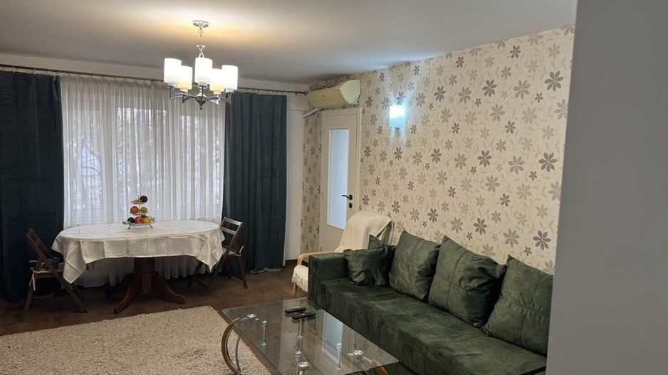 Apartament 3 camere de inchiriat - Poză 1