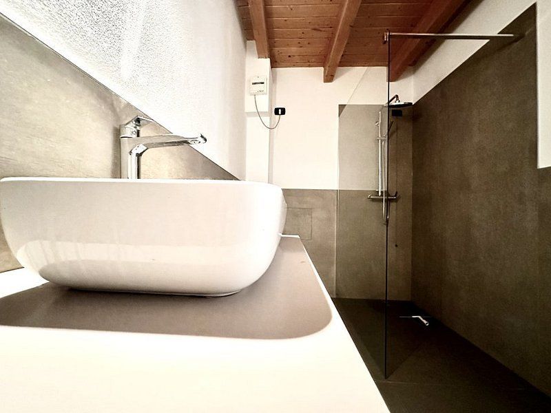 Apartament în Piața Unirii - renovat - mobilat și utilat - Poză 28