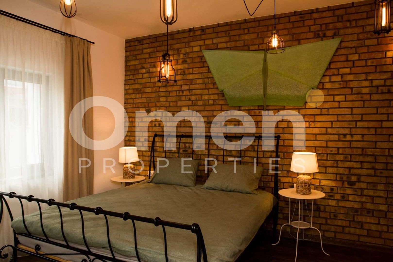 Casa de inchiriat - Centrul Vechi, 2 camere + terasa - Poză 3