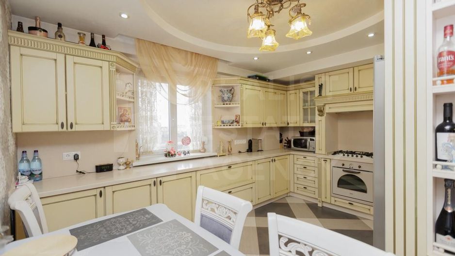 Vânzare, apartament, 2 camere, str.  Academician Natalia Gheorghiu - Poză 2