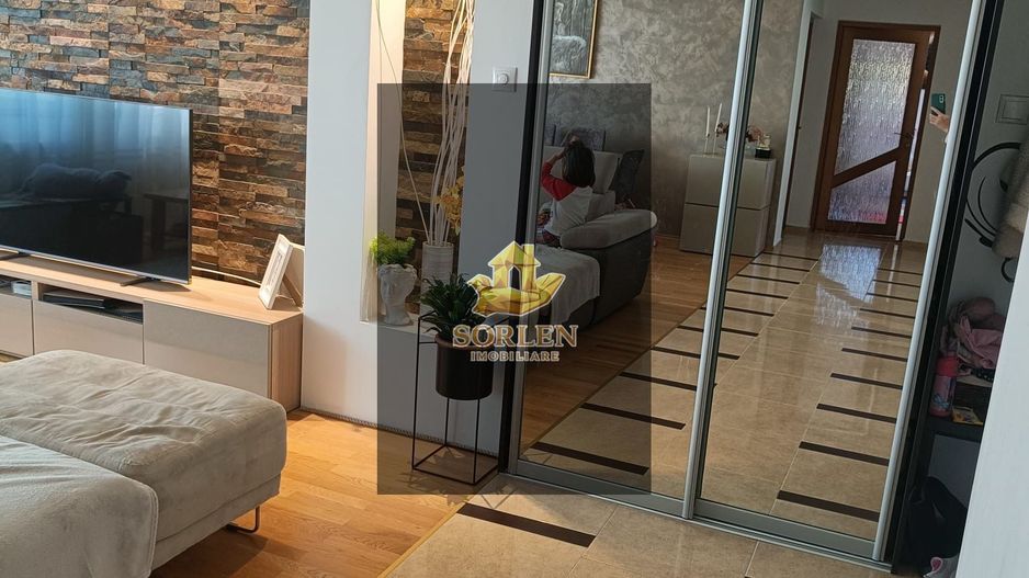 Apartament 3 camere de vanzare / Zona Andrei Muresanu - Cluj Napoca - Poză 2