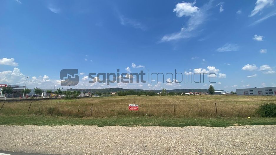 TEREN CALEA CLUJULUI - Poză 1