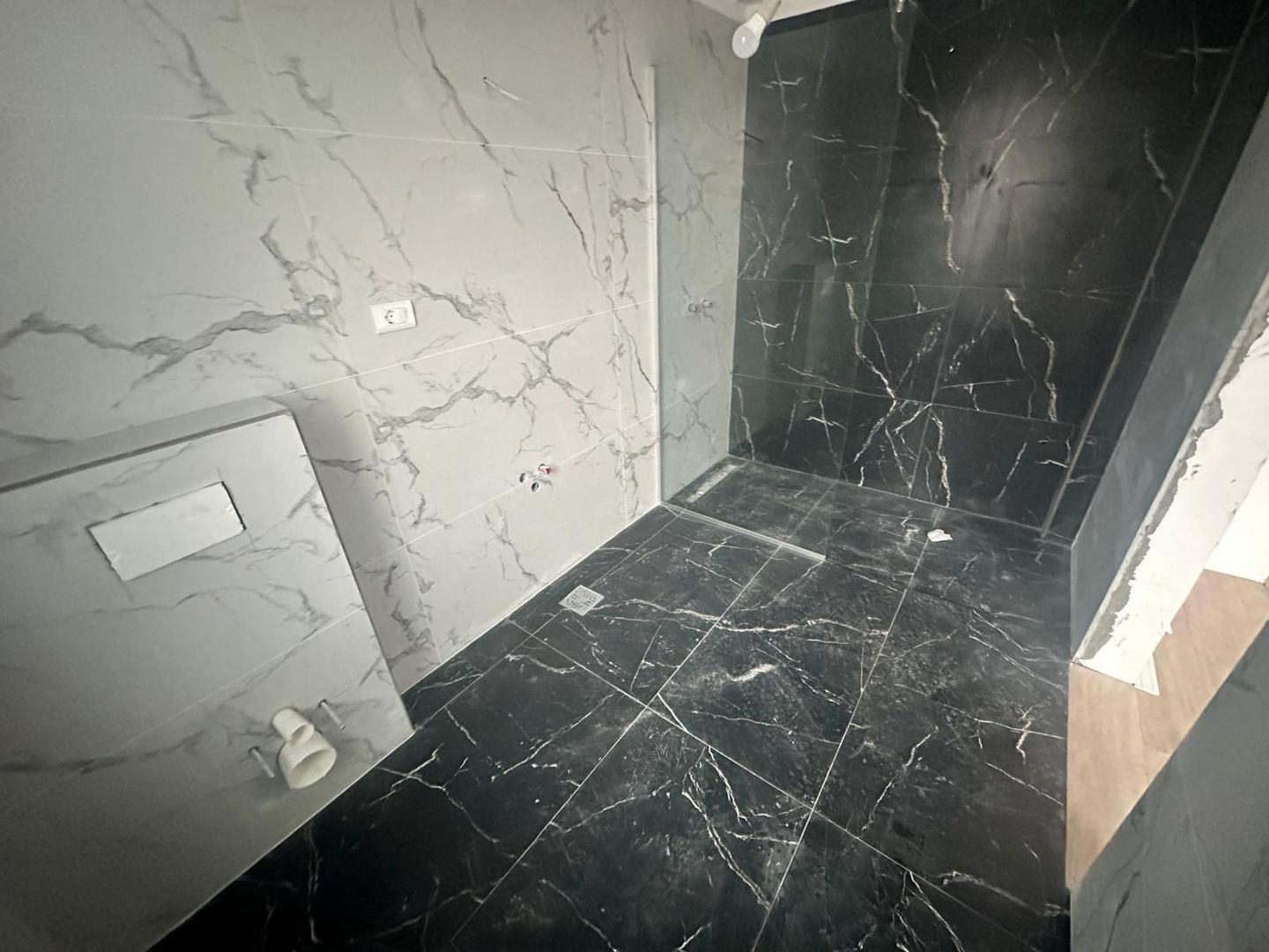 CASA TIP DUPLEX, 4 CAMERE, TOATE UTILITATILE, TEREN 245 MP, COMIS 0% - Poză 12