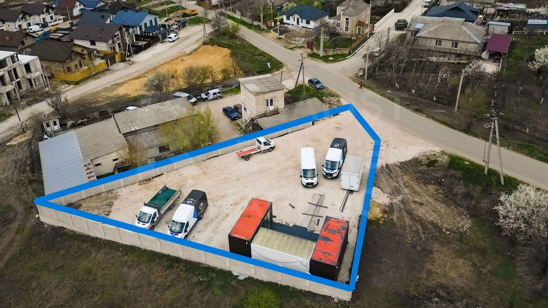 Vânzare  imobil comercial 8 ari teren amplasat în com.  Bubuieci - Poză 1