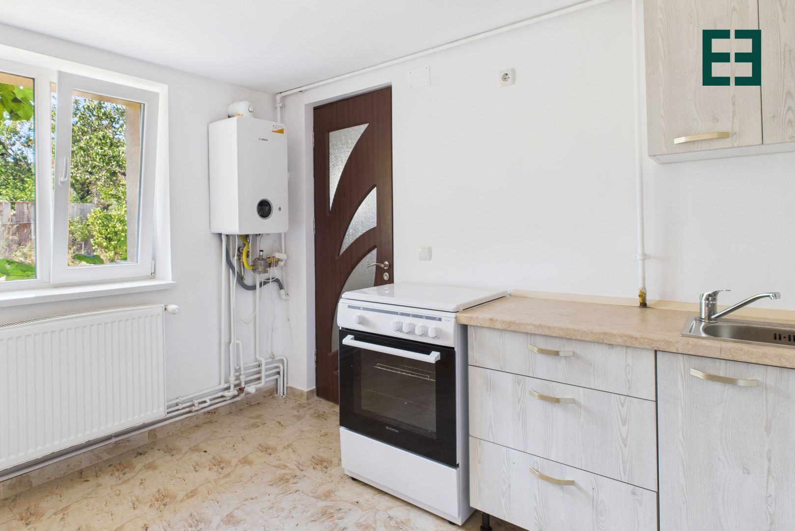 DE ÎNCHIRIAT - Casă 4 camere - Zona Strada Bogdăneștilor - Timișoara - Poză 16