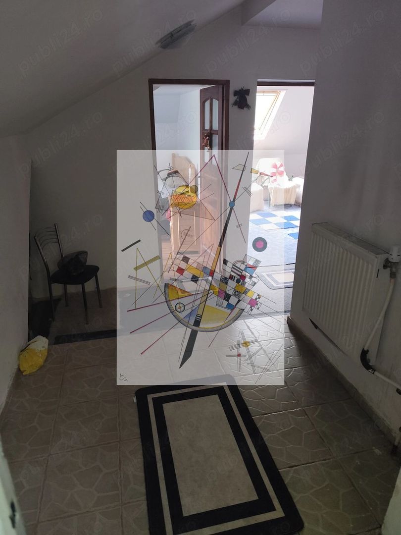 Casă la munte în zonă liniștită - Poză 3