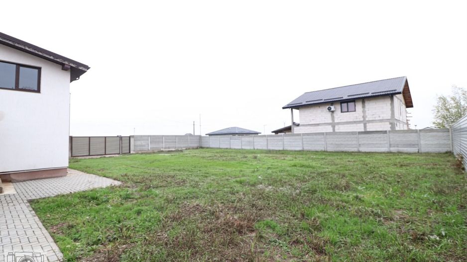 Soluție Locativă pentru Firme: Vilă cu Capacitate Mare în Ciorogarla - Poză 21