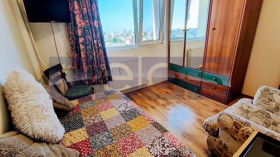 VANZARE -4 CAMERE- DECOMANDAT -STEFAN CEL MARE - Poză 3