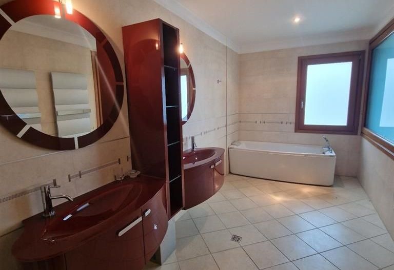 Vila cu Piscina & Garaj | Pipera | Erou Iancu Nicolae - Poză 18