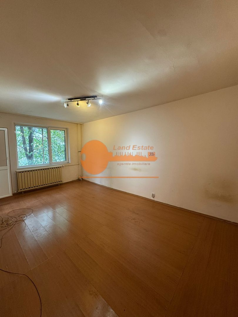 3 camere Crangasi-Zboina Neagra( Geam baie ) - Poză 5