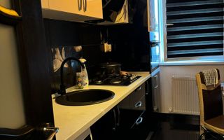 Apartament 2 camere decomandat Galata 80000 euro - Poză 6