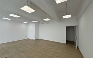 Spatiu de inchiriat de 984 mp in zona Ultracentrala - Poză 6