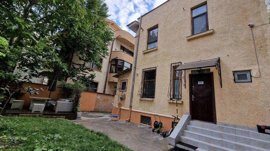 Oprtunitate| Casa 5 Camere de Vanzare | Clucerului- Domenii- - Poză 2