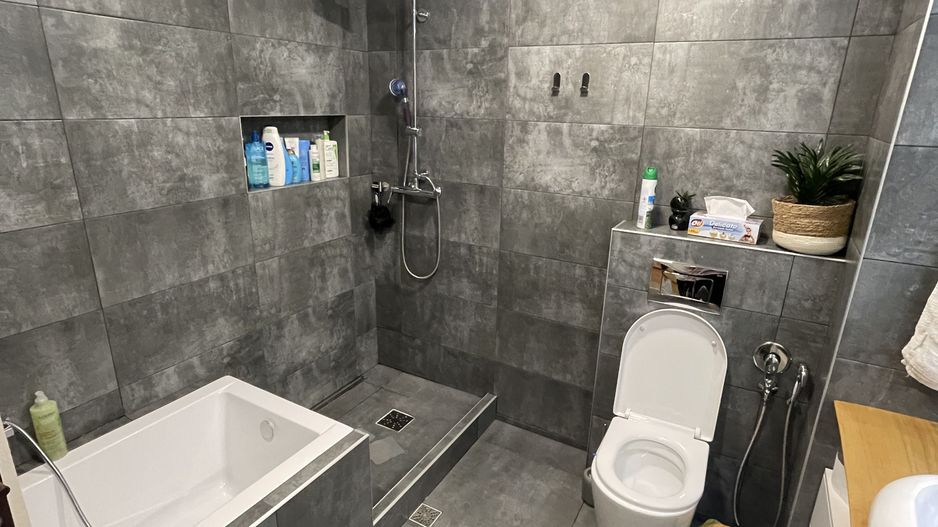 Casa S+P+E+M | 605 mp utili | 10 camere | 3 bucatarii | 4 bai | 3 terase | Garaj - Poză 17