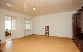 Vânzare, casă 96 mp + 7 aei, str. Ștefan cel Mare, Stășeni - Poză 3