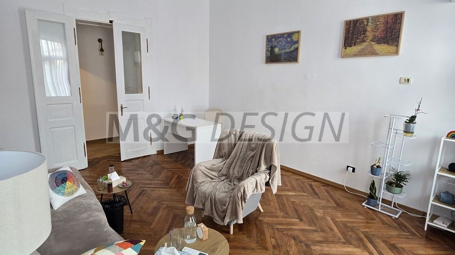 Apartament 1 camera la cladire istorica - Poză 1