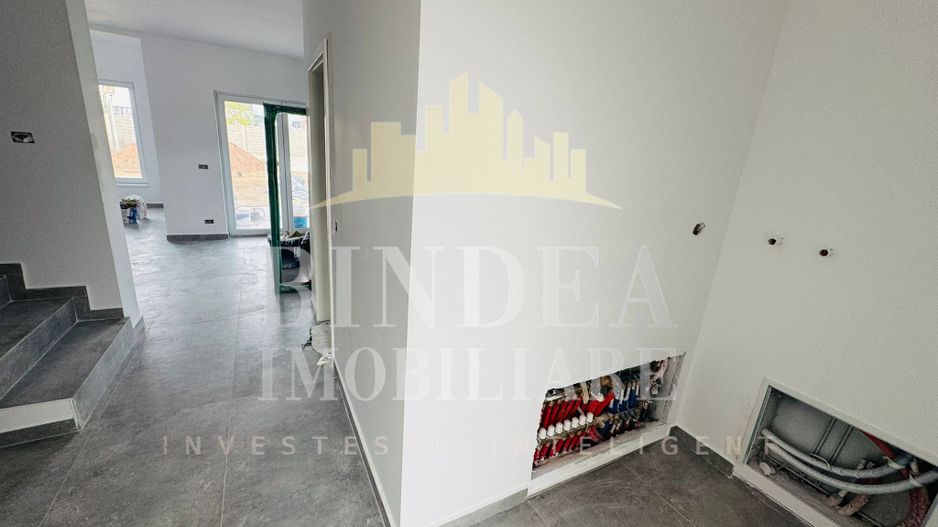 Duplex modern 3 dormitoare, 3 bai, pompa caldura - Giarmata - Poză 11