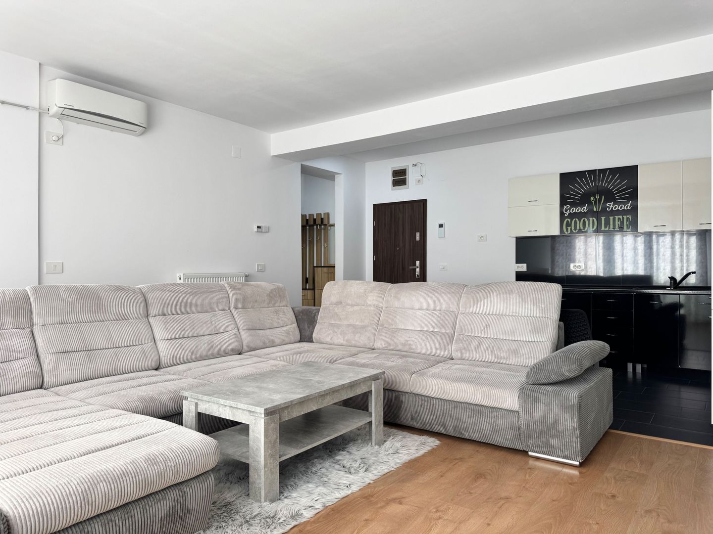 Apartament modern, lift și parcare – zona Calea Lipovei - Poză 5