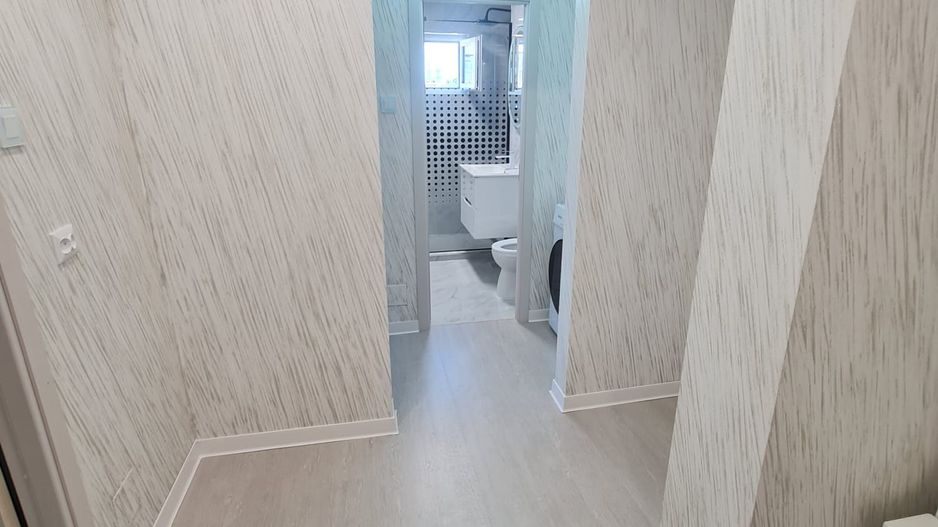 De vanzare apartament apartament cu 2 camere,  Micro 16, etaj 4, 72.000 E - Poză 7