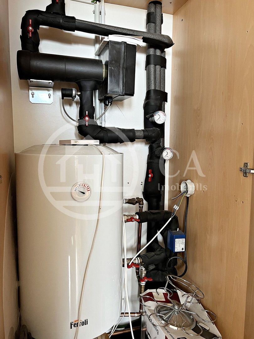 Apartament de inchiriat cu 4 camere in zona ultracentrala, Oradea - Poză 15