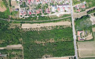 Teren cu livadă – 9.000 mp –la 400 m de ieșirea din Chișinau Cris - Poză 3