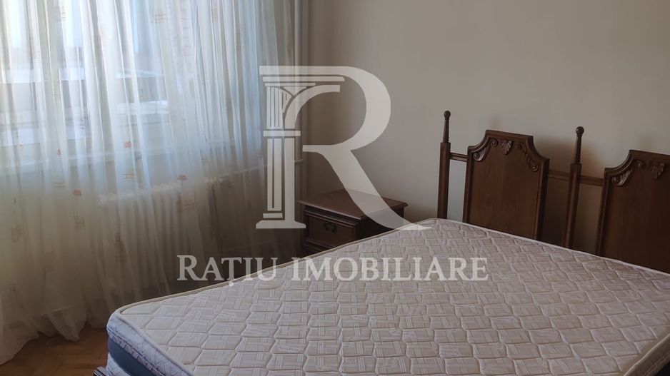 Apartament cu 3 camere de închiriat | Centrul Civic | Oradea - Poză 1