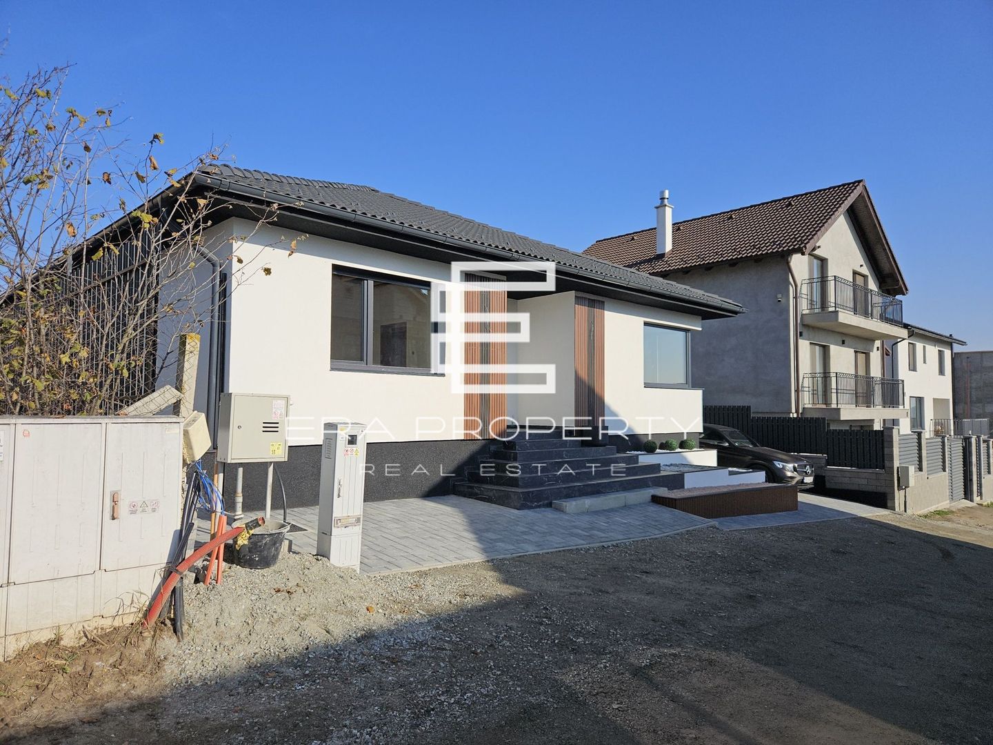 Casă modernă pe un singur nivel– confort, lumină și intimitate, aproape de Sibiu - Poză 2