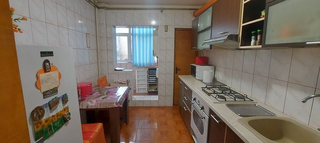 Apartament 4 camere | Margeanului-Dumbrava Noua | 2 locuri de parcare - Poză 2