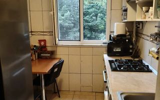 Apartament 3 camere de vanzare Drumul Taberei - Poză 5