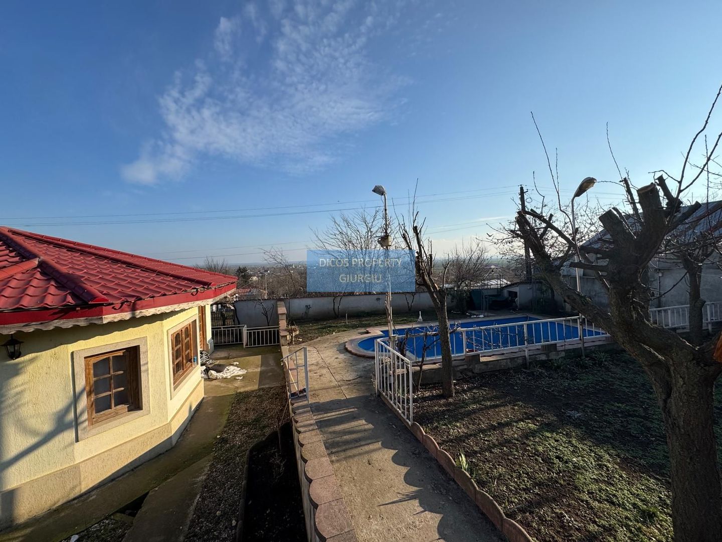 Proprietate de vânzare în Frătești, zona Biserica - Poză 1