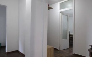 Zona Lipovei, 4 camere + 2 bai, centrala proprie, PET-FRIENDLY - Poză 6