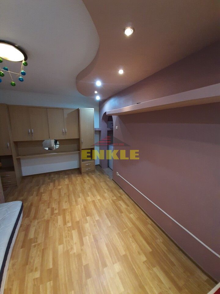 De vânzare – Apartament 2 camere + mansardă, zona Primăverii - Poză 2