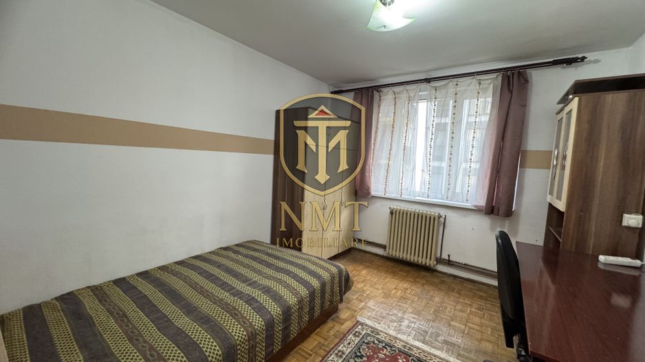 Apartament cu 3 camere |  60 mp | Piata Abator - Poză 1