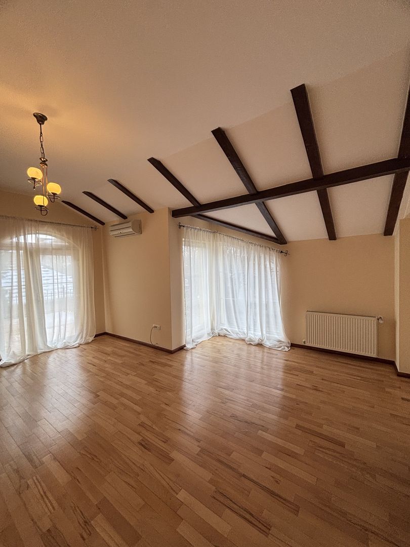 Vilă primitoare zona Modern - Poză 31