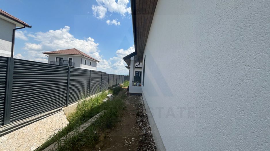 Casa premium pe un singur nivel 4 camere terasa pivnita Cristian - Poză 9