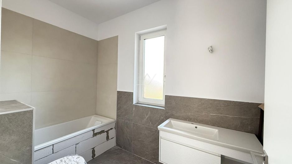 Locatie excelenta - langa Musicescu. 3 dormitoare. 2 locuri parcare. - Poză 14