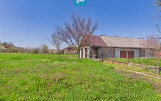 Casă solidă cu 5 camere in localitatea Almaș, Arad - Poză 24