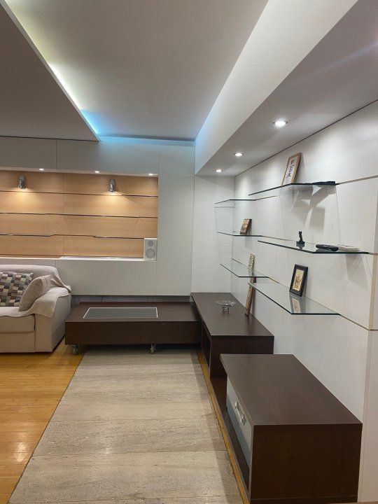 Apartament 3 camere Piata Dorobanti - Poză 2