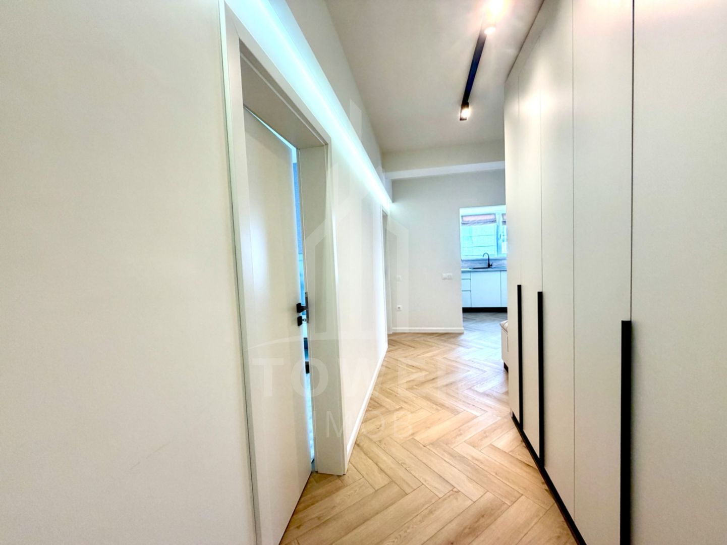 Penthouse de Lux-complet mobilat - Poză 6