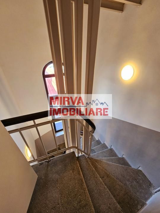 🏢 Spațiu de birouri – 5 camere, 3 băi – Mansardă vilă, Central - Poză 41
