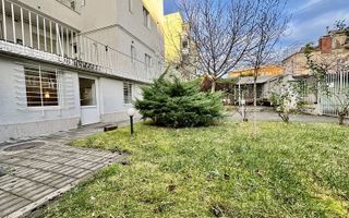 Birouri în imobil cu gradina amenajată - Poză 2