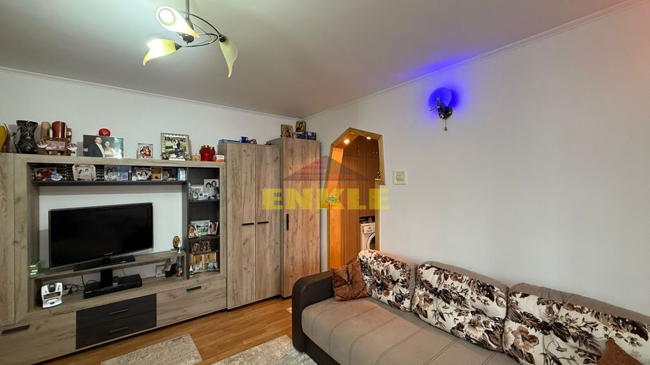 Vând apartament 2 camere – semidecomandat, 53 mp – Zona Curcubeului - Poză 1