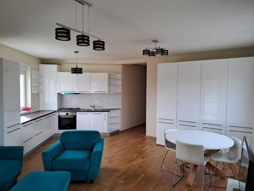 Apartament 3 camere, mobilat, utilat si parcare, zonă premium - Poză 1