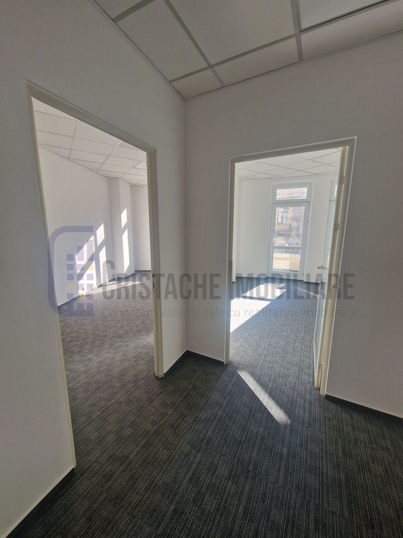 Universitate - birouri la cheie, suprafate intre 40 m² si 2500 m² - Poză 4