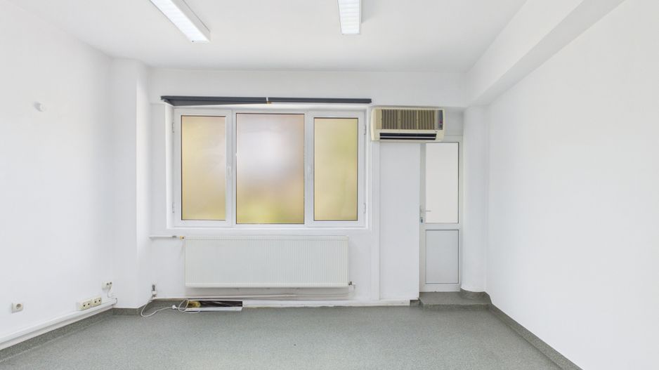 Clădire de 560 mp utili ~20 încăperi | Configurație medicală - Poză 18