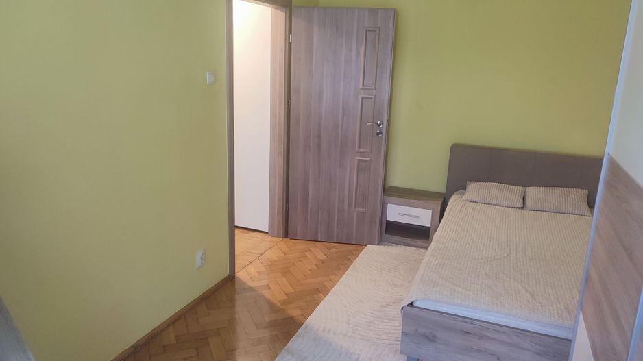 Girocului | 3 Camere | Bloc izolat | Centrala proprie | Etaj 1 - Poză 5