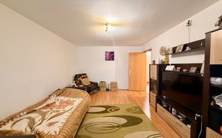 Apartament decomandat cu 4 camere, etaj 1 | Lipovei - Poză 3