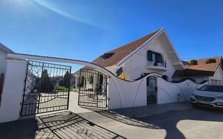 Casa perfectă pentru familie – curte, foișor cu grătar și garaj triplu - Poză 2