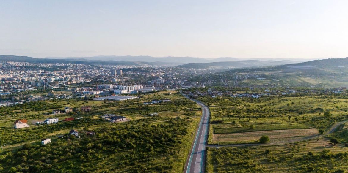 De vanzare teren 5000 mp pe strada Giuseppe Verdi in Iris - Poză 2